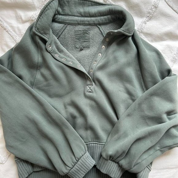 Aerie Tops - Aerie 1/4 snap sweatshirt size Medium